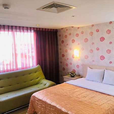 Jing Chech Hotel Kaohsiung Esterno foto