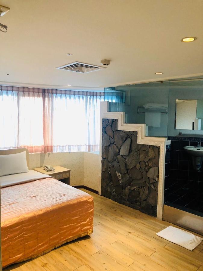 Jing Chech Hotel Kaohsiung Esterno foto
