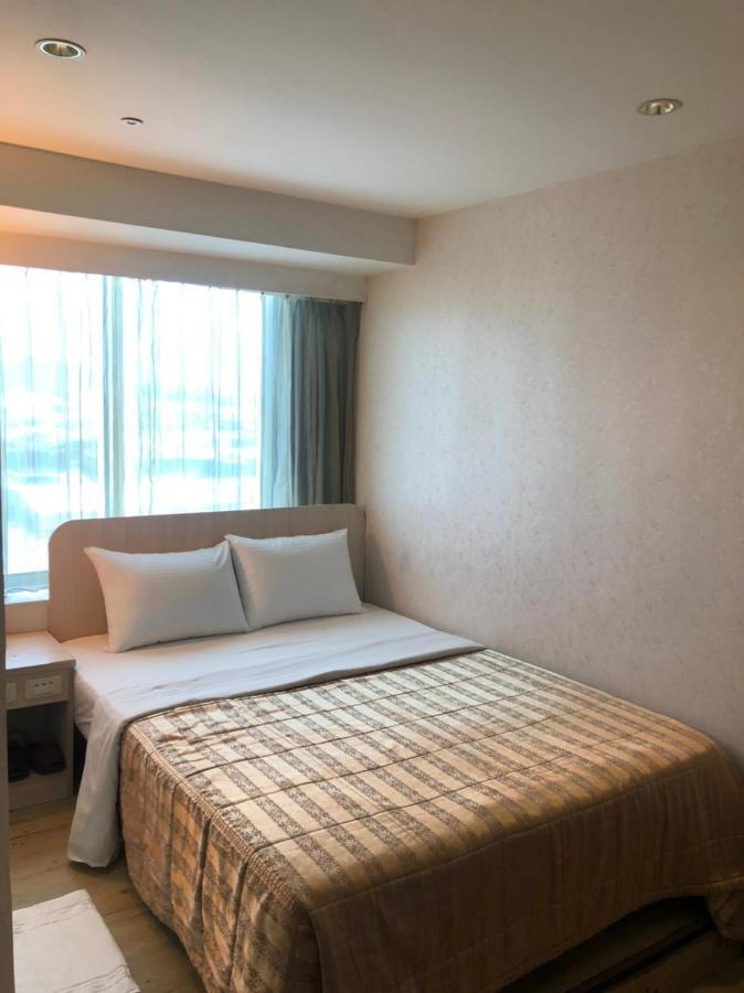 Jing Chech Hotel Kaohsiung Esterno foto