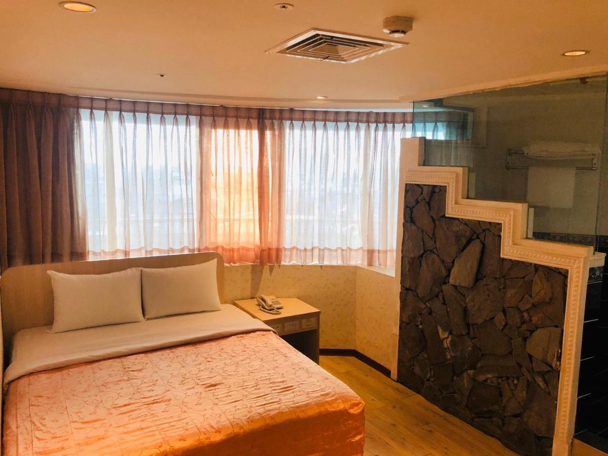 Jing Chech Hotel Kaohsiung Esterno foto
